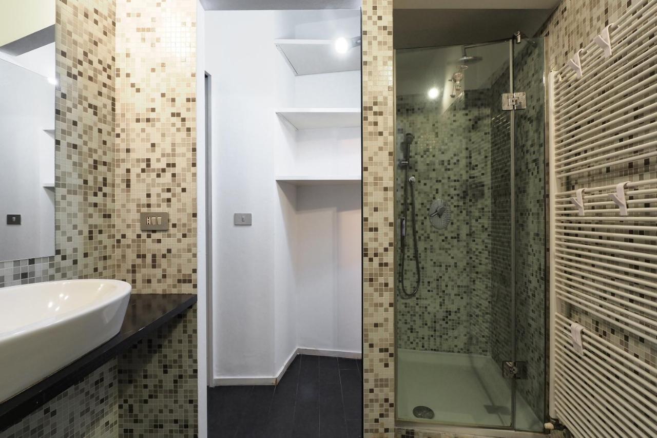 Mila Apartments Alessi Милан Экстерьер фото